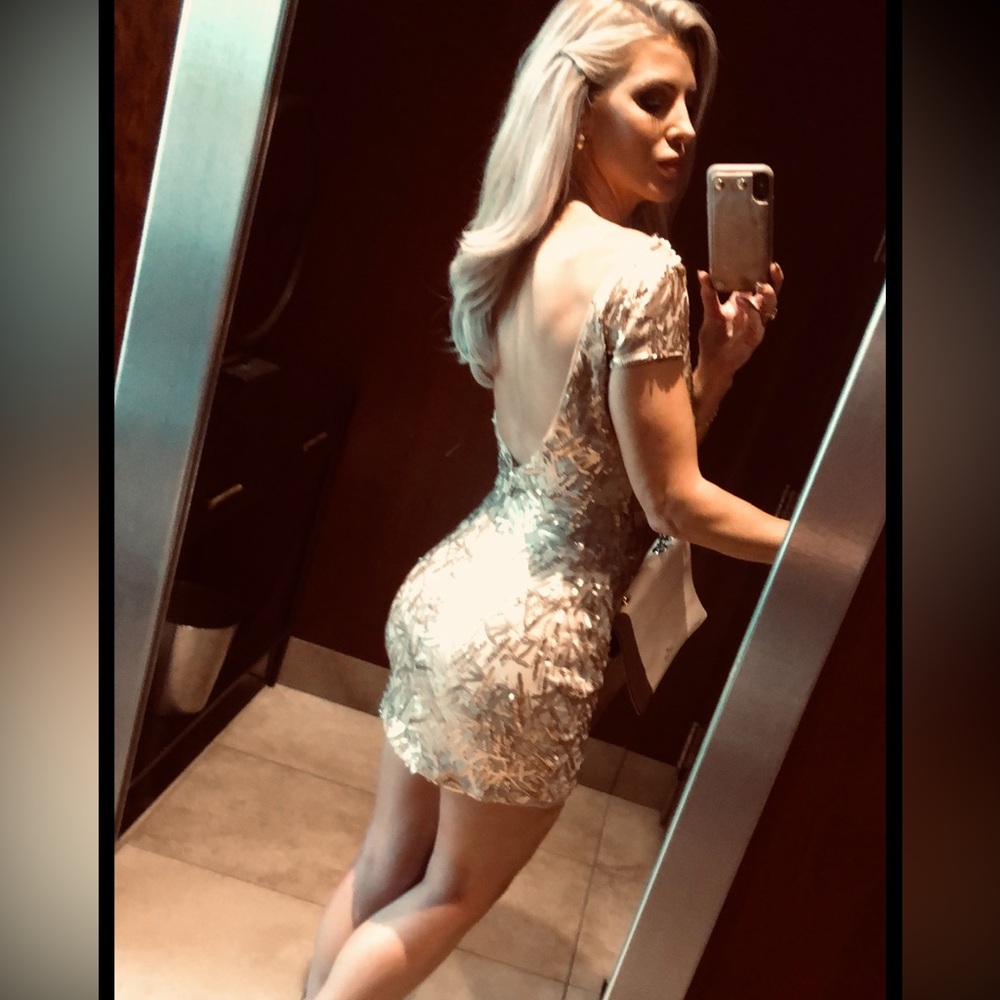 Lulu’s gold sequined dress.